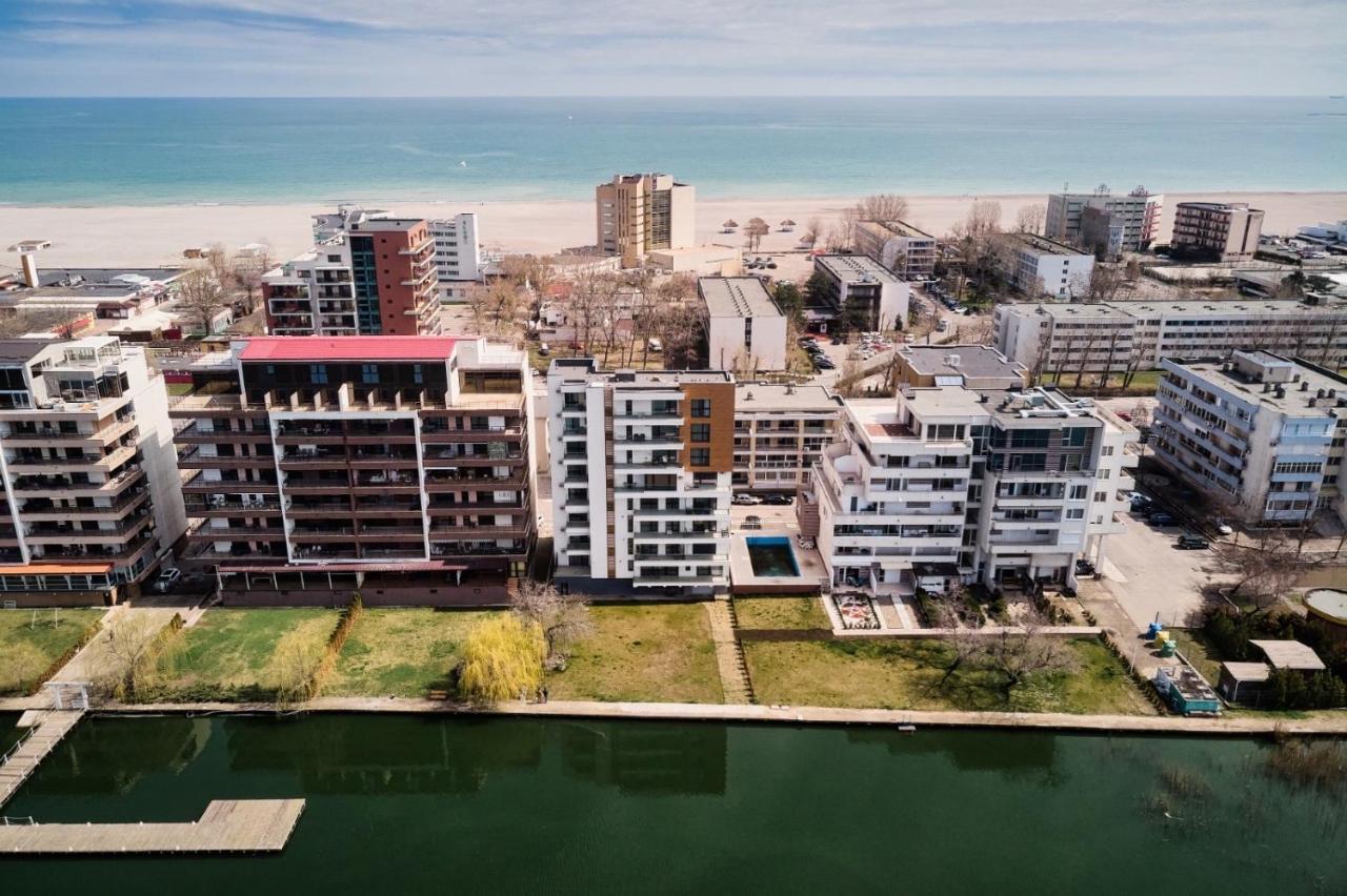 Appartamento Riva Lake Boutique Mamaia Esterno foto